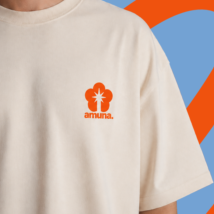 Playera con el logotipo de Amuna